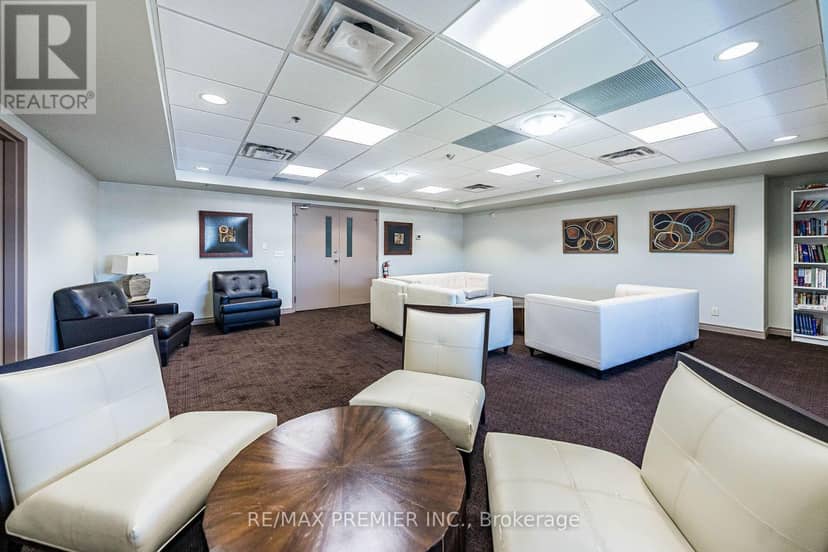 304 - 9451 Jane Street — photo 24 of 24