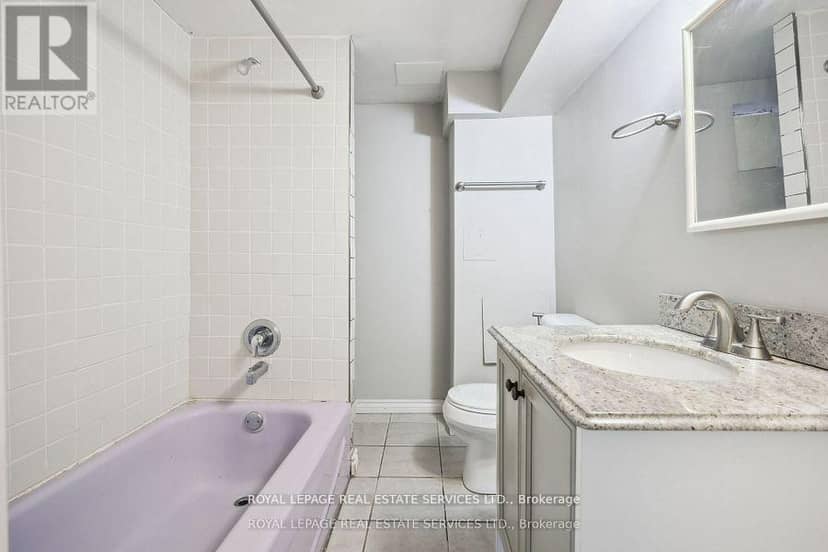256 Zelda Crescent — photo 23 of 25