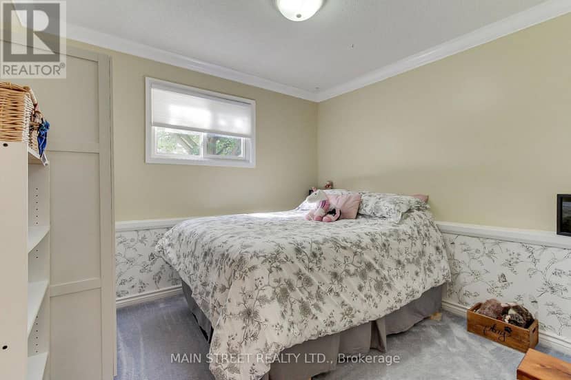 61 Hudson Crescent — photo 17 of 34