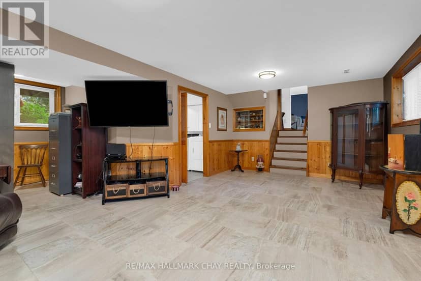 82 Fourth Street — photo 23 of 40
