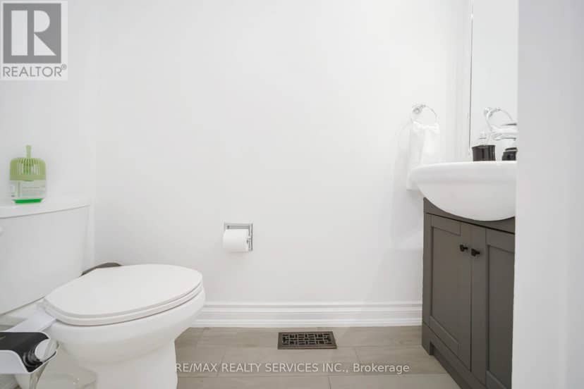 19 Wayne Nicol Drive — photo 17 of 40