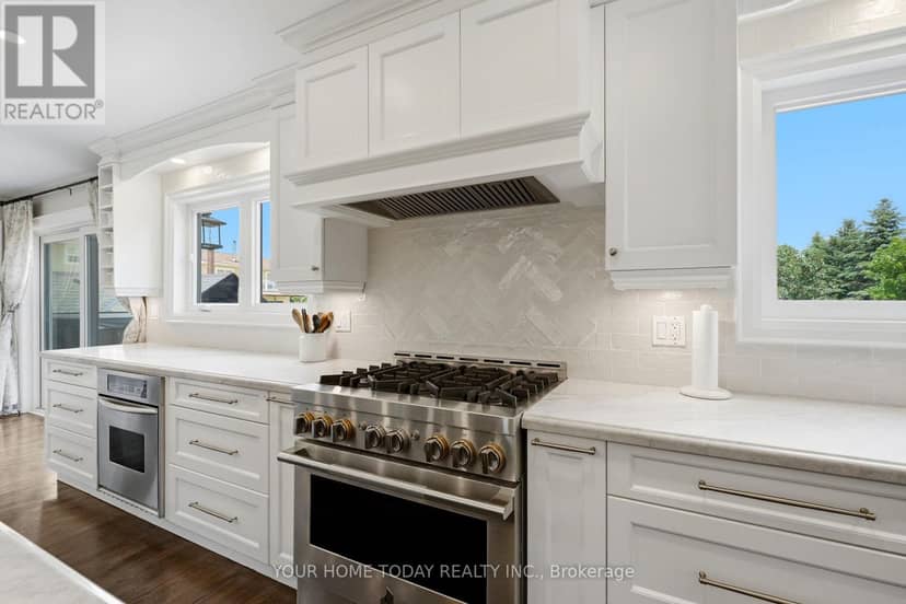 4925 Trafalgar Road — photo 13 of 40