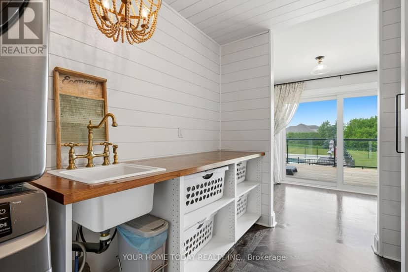 4925 Trafalgar Road — photo 21 of 40