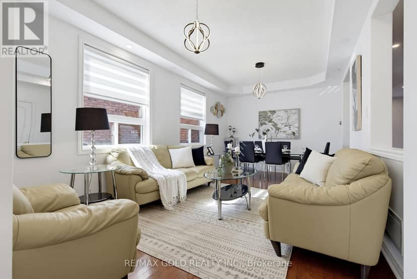 7 Darou Crescent, Brampton, photo 4