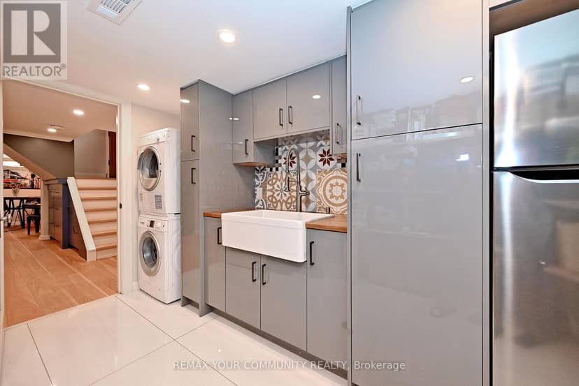 141 Prince Edward Drive S — photo 40 of 40