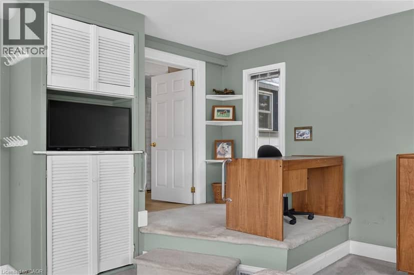 90 GOVERNORS Road — photo 18 of 40