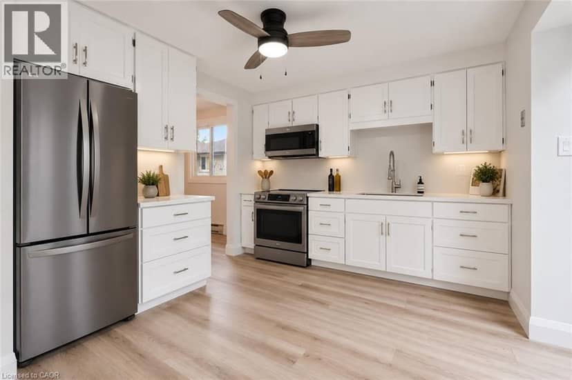 109 DEERBERRY Place — photo 14 of 38