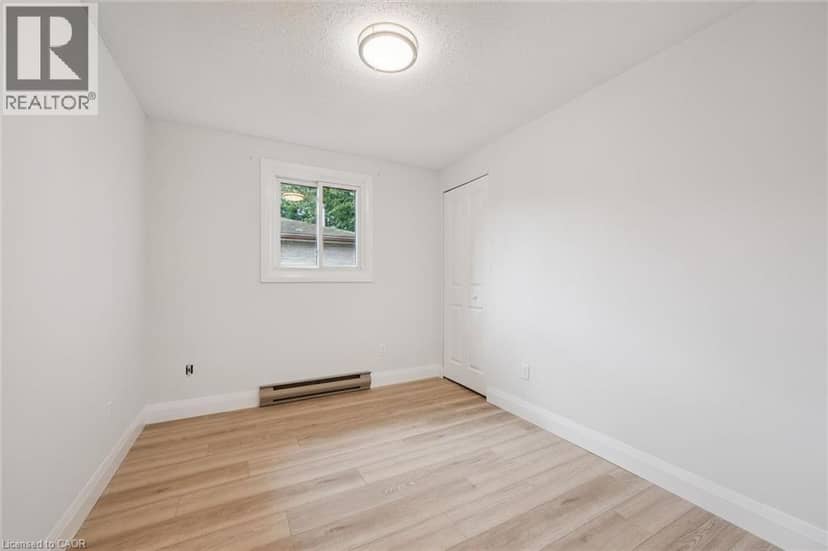 109 DEERBERRY Place — photo 16 of 38