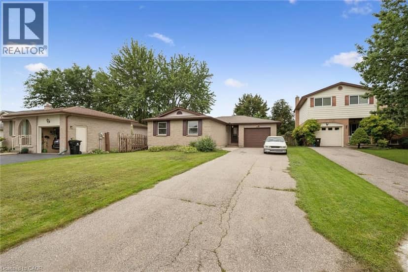 109 DEERBERRY Place, Waterloo, photo 2