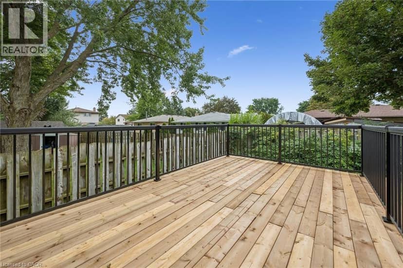109 DEERBERRY Place — photo 35 of 38