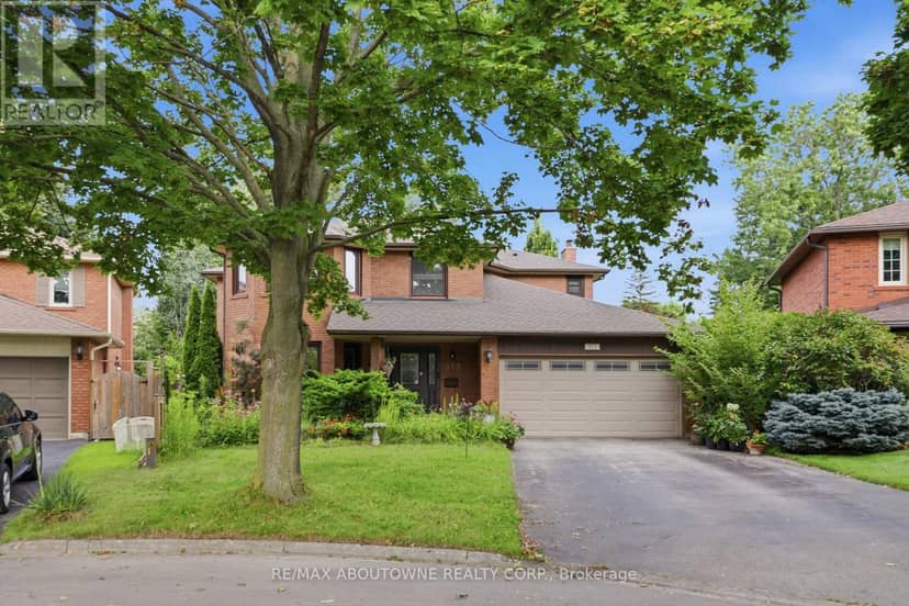 572 Harmony Avenue — photo 2 of 40