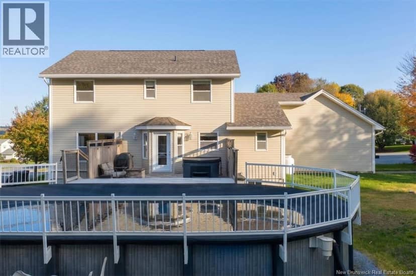 27 Cove Crescent — photo 30 of 40