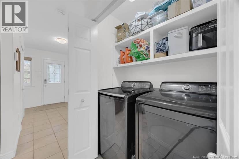 27 Cove Crescent — photo 14 of 40
