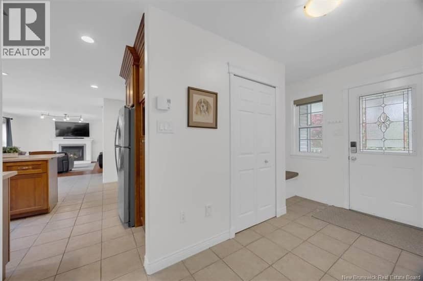 27 Cove Crescent — photo 12 of 40