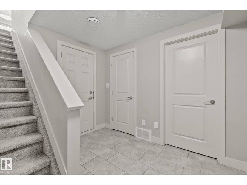 #21 2922 Maple Wy NW — photo 35 of 40