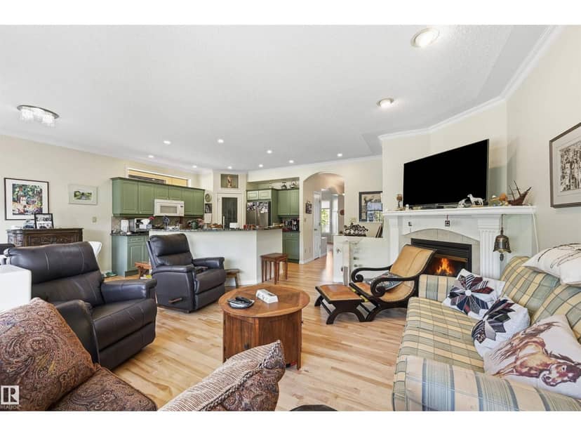 #11 170 Kingswood Bv — photo 16 of 36