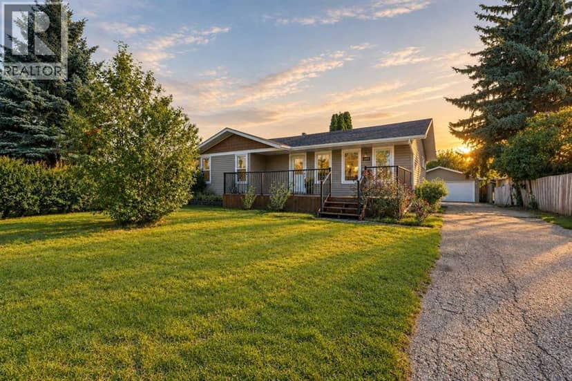 3237 55 Avenue, Red Deer