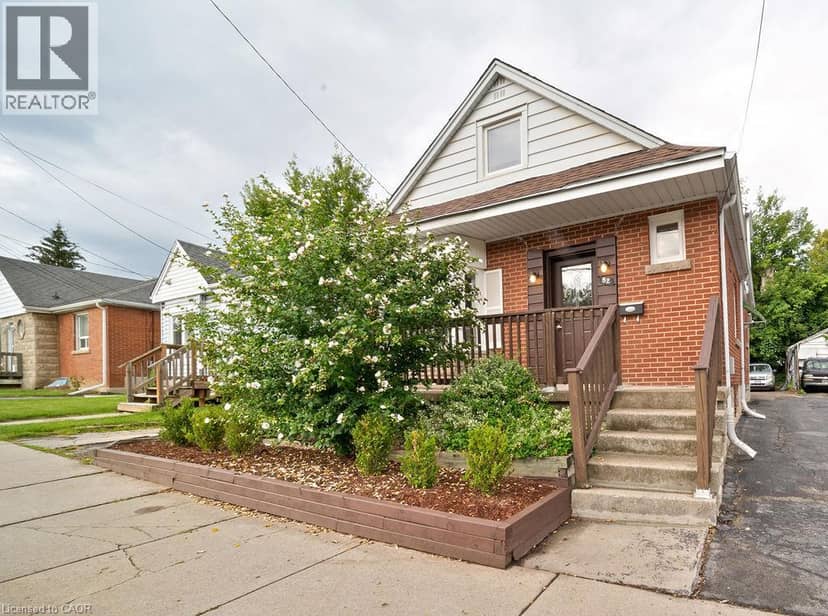 82 WHITNEY Avenue — photo 1 of 28
