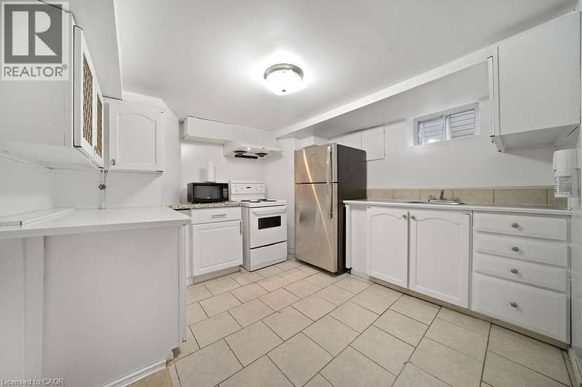 82 WHITNEY Avenue — photo 19 of 28