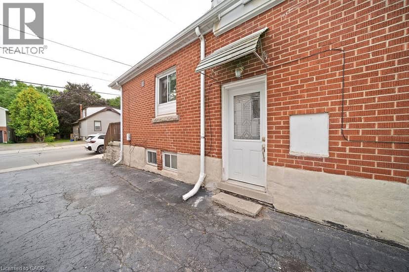 82 WHITNEY Avenue — photo 3 of 28