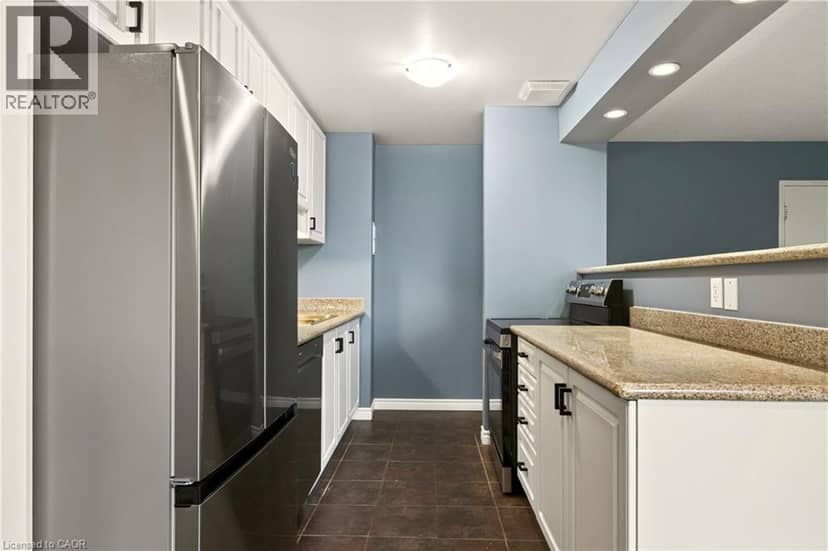 793 COLBORNE Street E Unit# 508 — photo 11 of 31