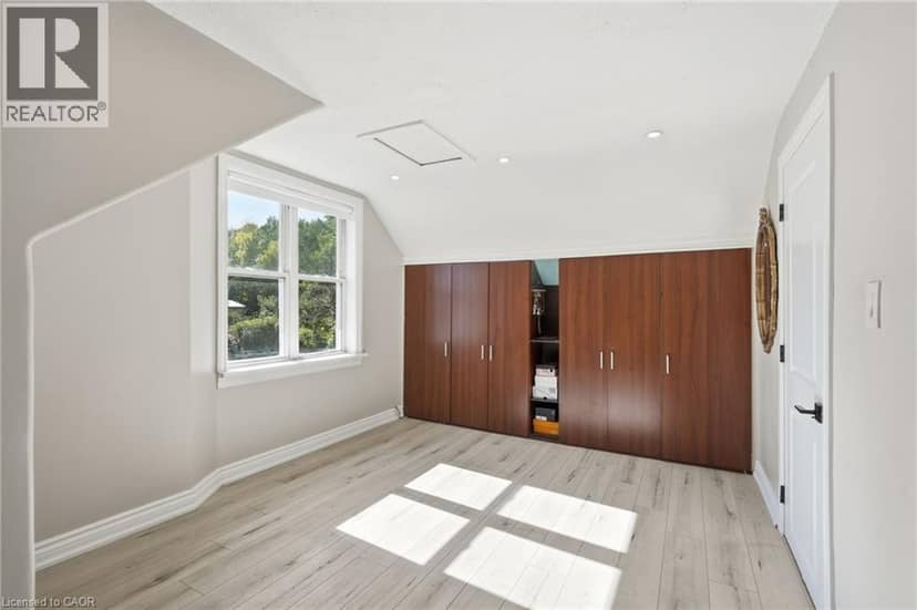 346 HAWKRIDGE Avenue — photo 37 of 40