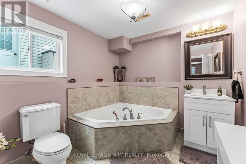 3584 Carver Street — photo 25 of 39