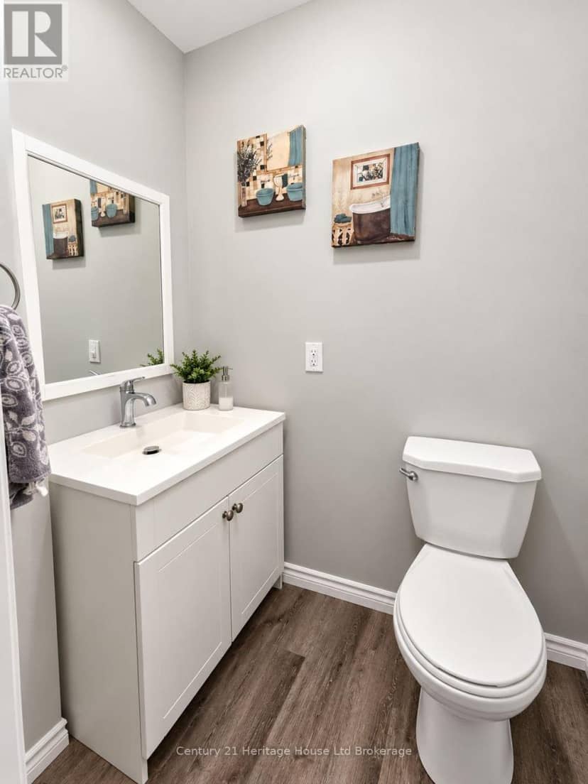 17 - 133 Bay Street, Woodstock, photo 6