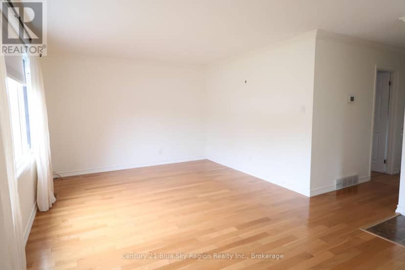 107 Strathcona Drive, North Bay, photo 6