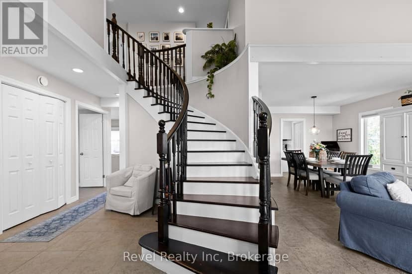 5 Avery Court, Parry Sound, photo 6
