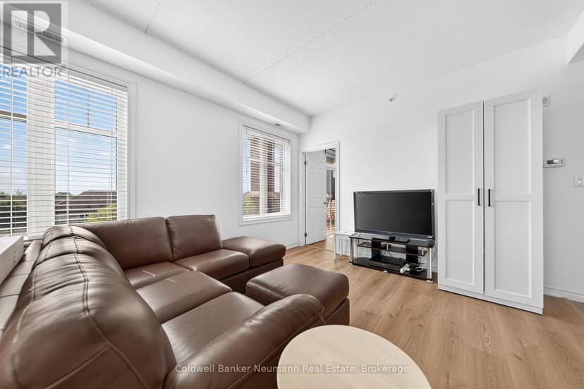 311 - 2 Colonial Drive — photo 23 of 40