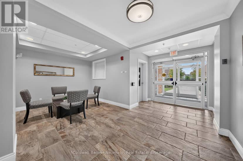 311 - 2 Colonial Drive, Guelph, photo 3