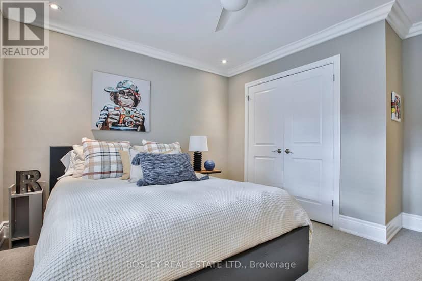 253 Glenview Avenue — photo 33 of 40