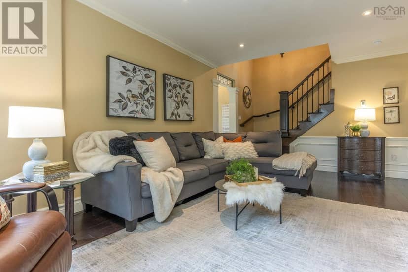 1563 Sarah Drive — photo 11 of 40