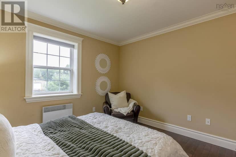1563 Sarah Drive — photo 31 of 40