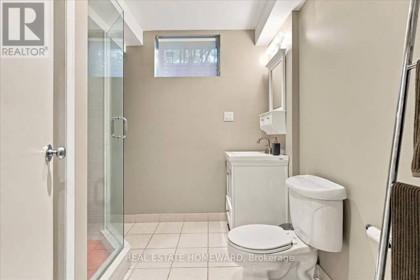 35 Springbank Avenue — photo 37 of 40