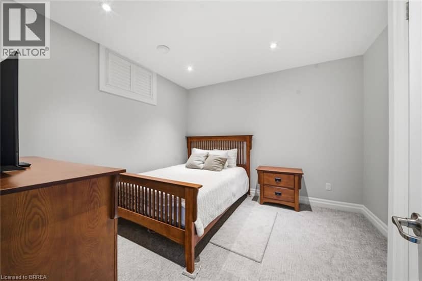 14 ELLINGTON Place — photo 35 of 40