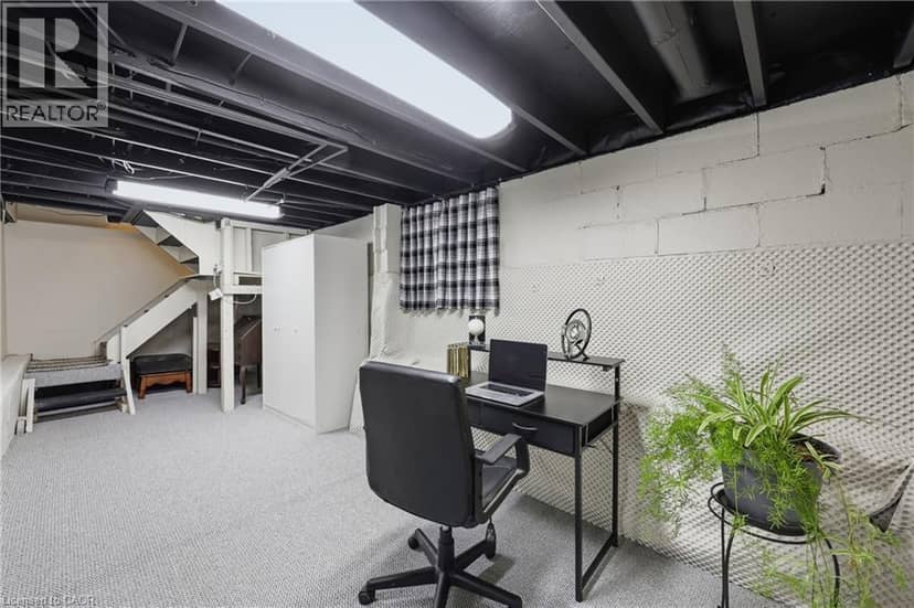 31 HUNTER Street — photo 30 of 40