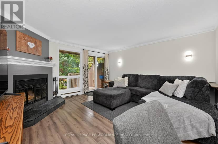 A - 6812 Jeanne D'Arc Boulevard N, Ottawa, photo 5