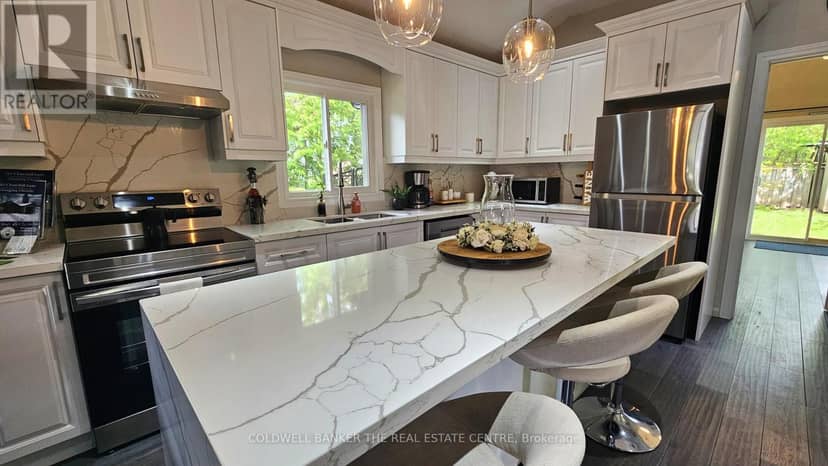 761 Churchill Lane — photo 9 of 37