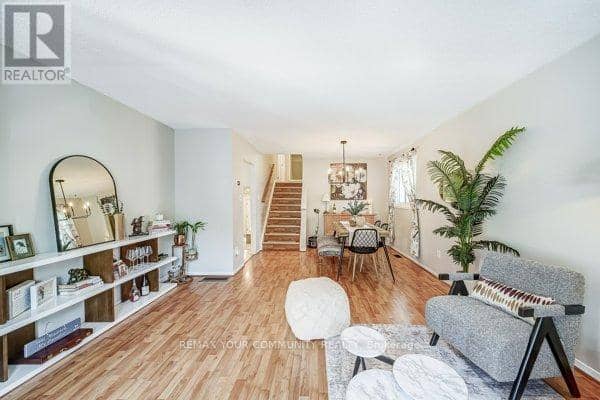 124 Tyson Drive — photo 10 of 30