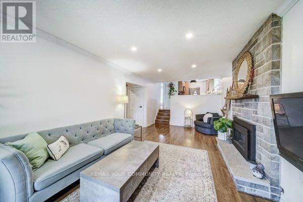 124 Tyson Drive — photo 11 of 30