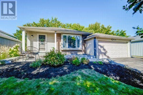124 Tyson Drive, East Gwillimbury, photo 2