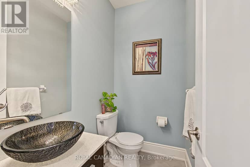 13 Island Grove — photo 16 of 40