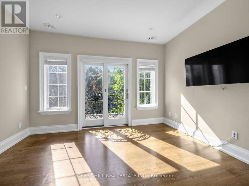 302 Pinehurst Drive W — photo 26 of 40