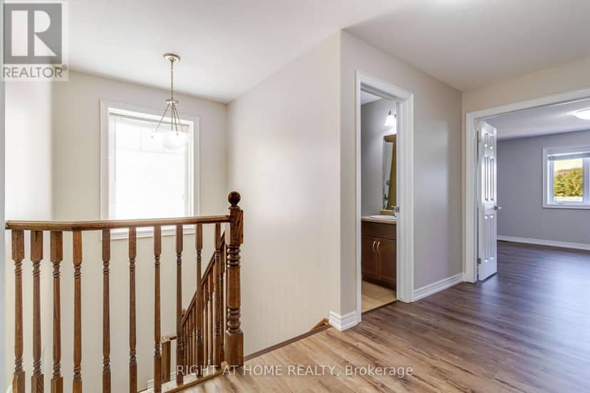 Listing 30399991 — photo 12 of 25