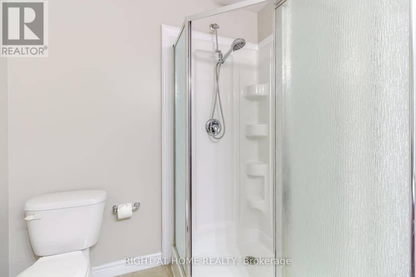 Listing 30399991 — photo 24 of 25