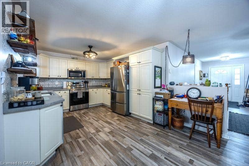 123 MILL Street — photo 6 of 40