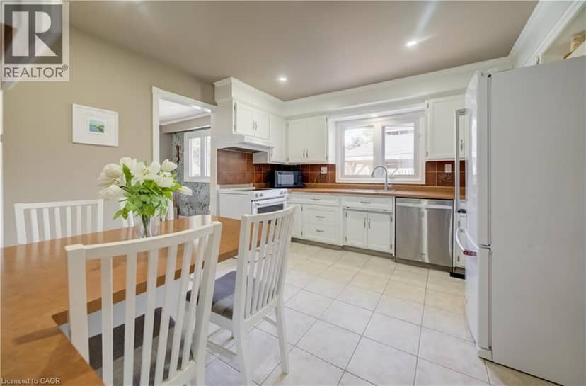 298 CREIGHTON Court — photo 11 of 37