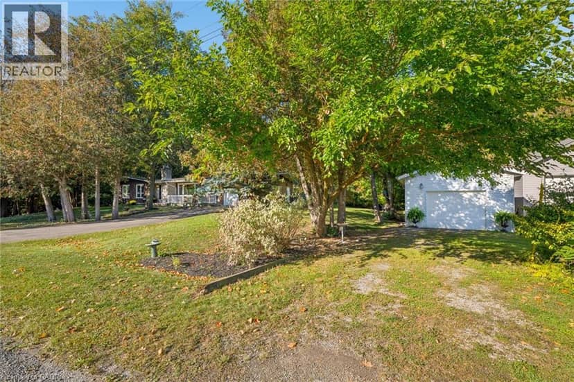 42 GREENWOOD Road, Bloomingdale, photo 2
